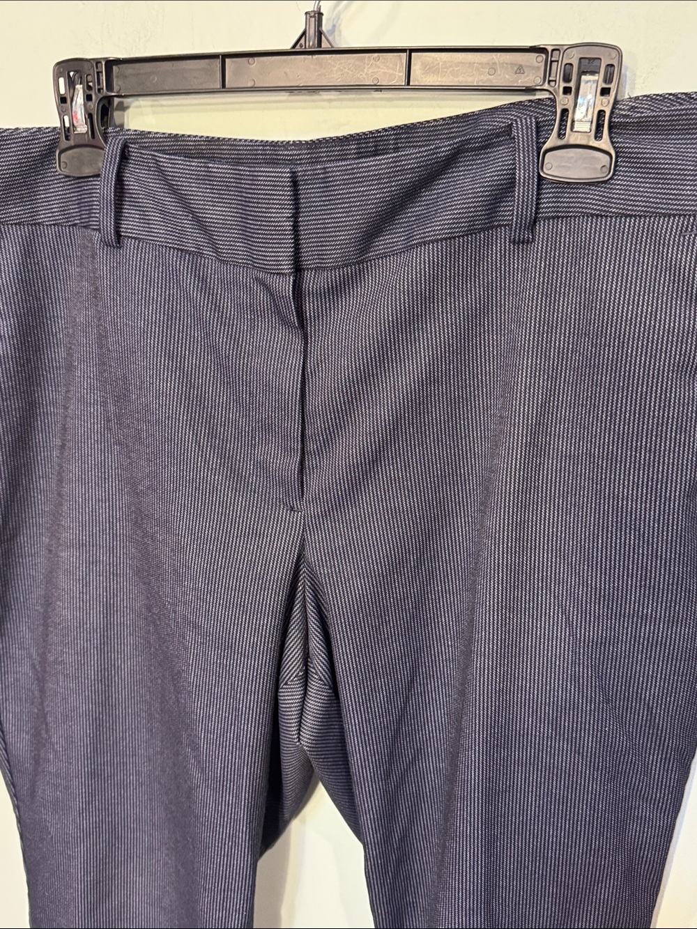 Ann Taylor Signature navy pinstripe Dress Pants size 12